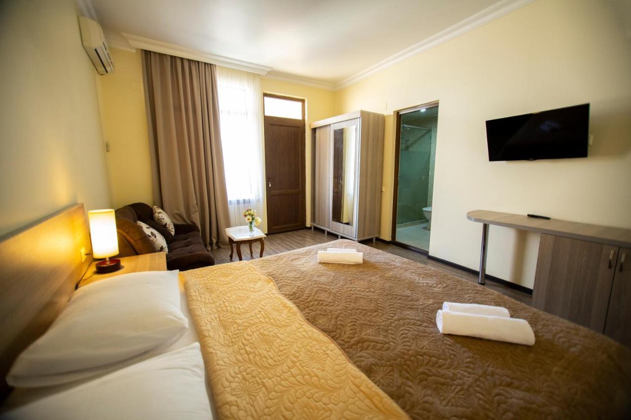 Hotel Chveni Ezo Kobuleti ภายนอก รูปภาพ