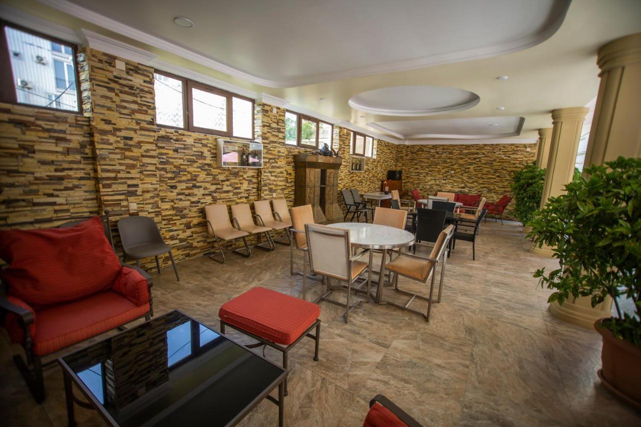 Hotel Chveni Ezo Kobuleti ภายนอก รูปภาพ
