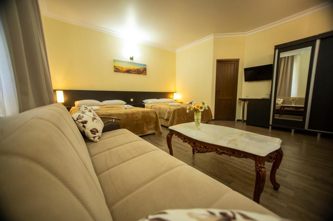Hotel Chveni Ezo Kobuleti ภายนอก รูปภาพ